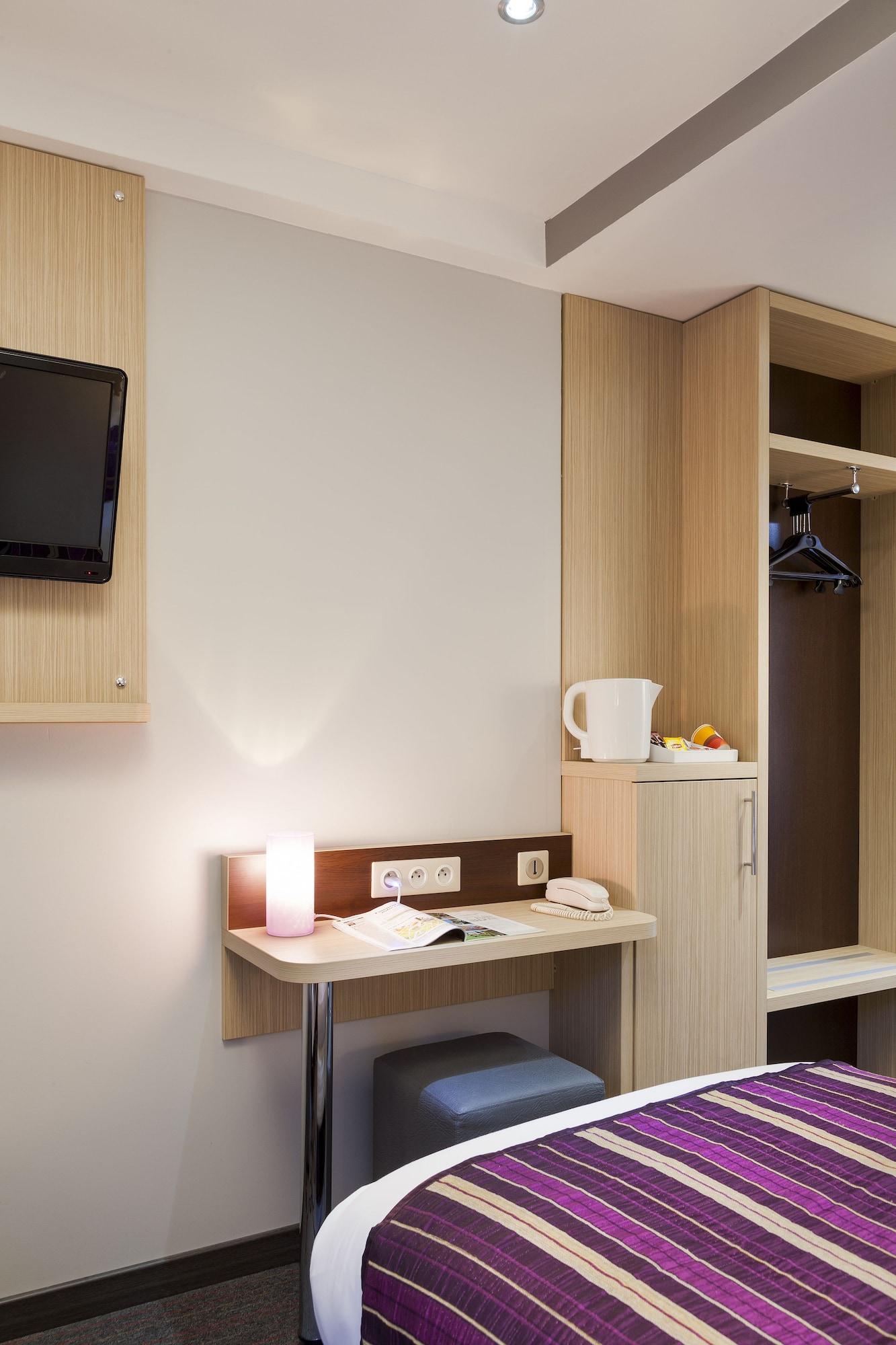 Fh Confort Hotel Orleans Co'Met Bagian luar foto