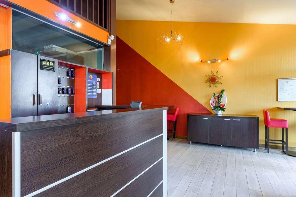 Fh Confort Hotel Orleans Co'Met Interior foto